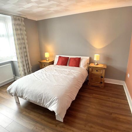 فندق Richmond House سلوف المظهر الخارجي الصورة